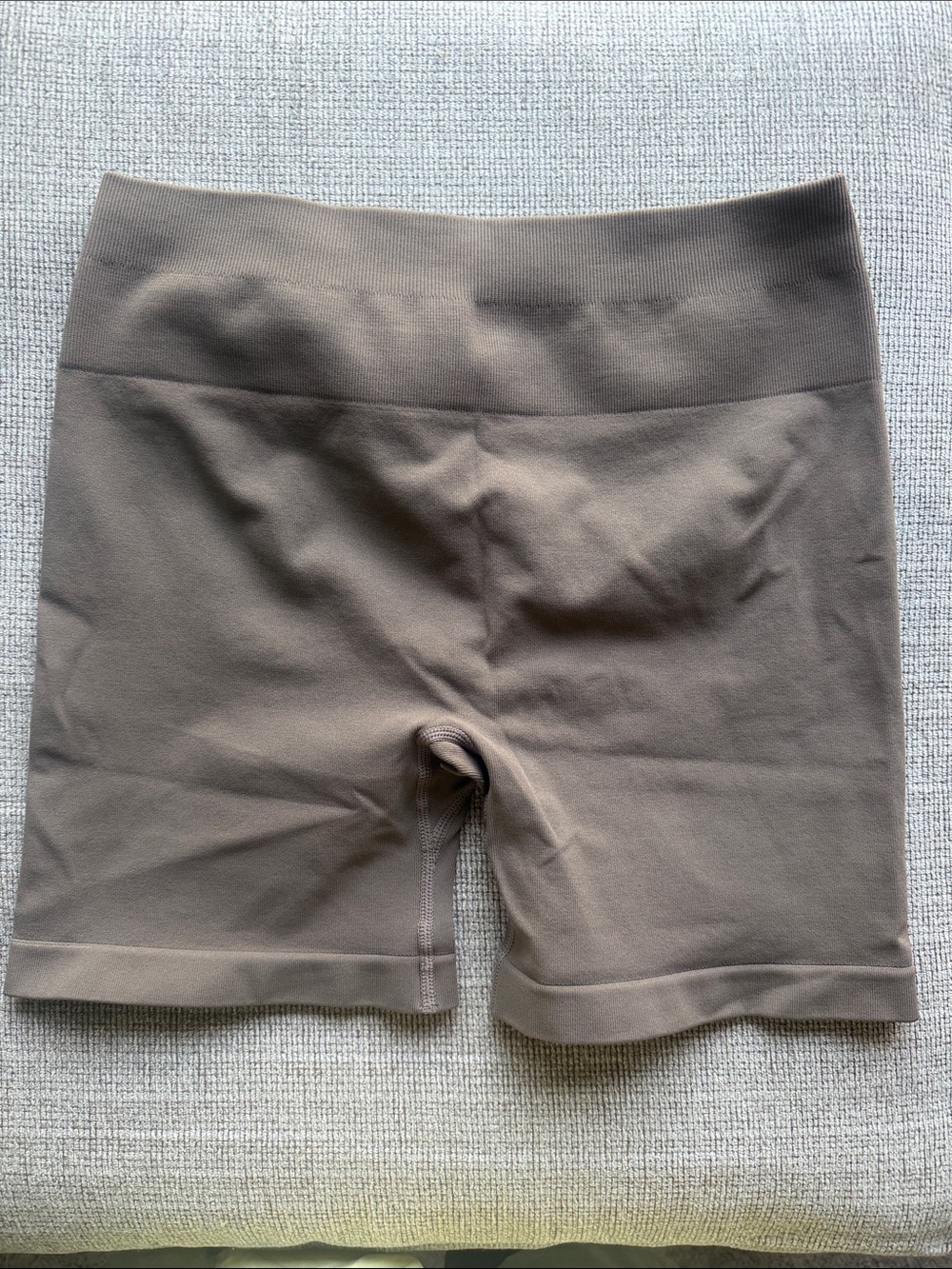 Seamless High-Waist Bike Shorts in Chestnut Brown